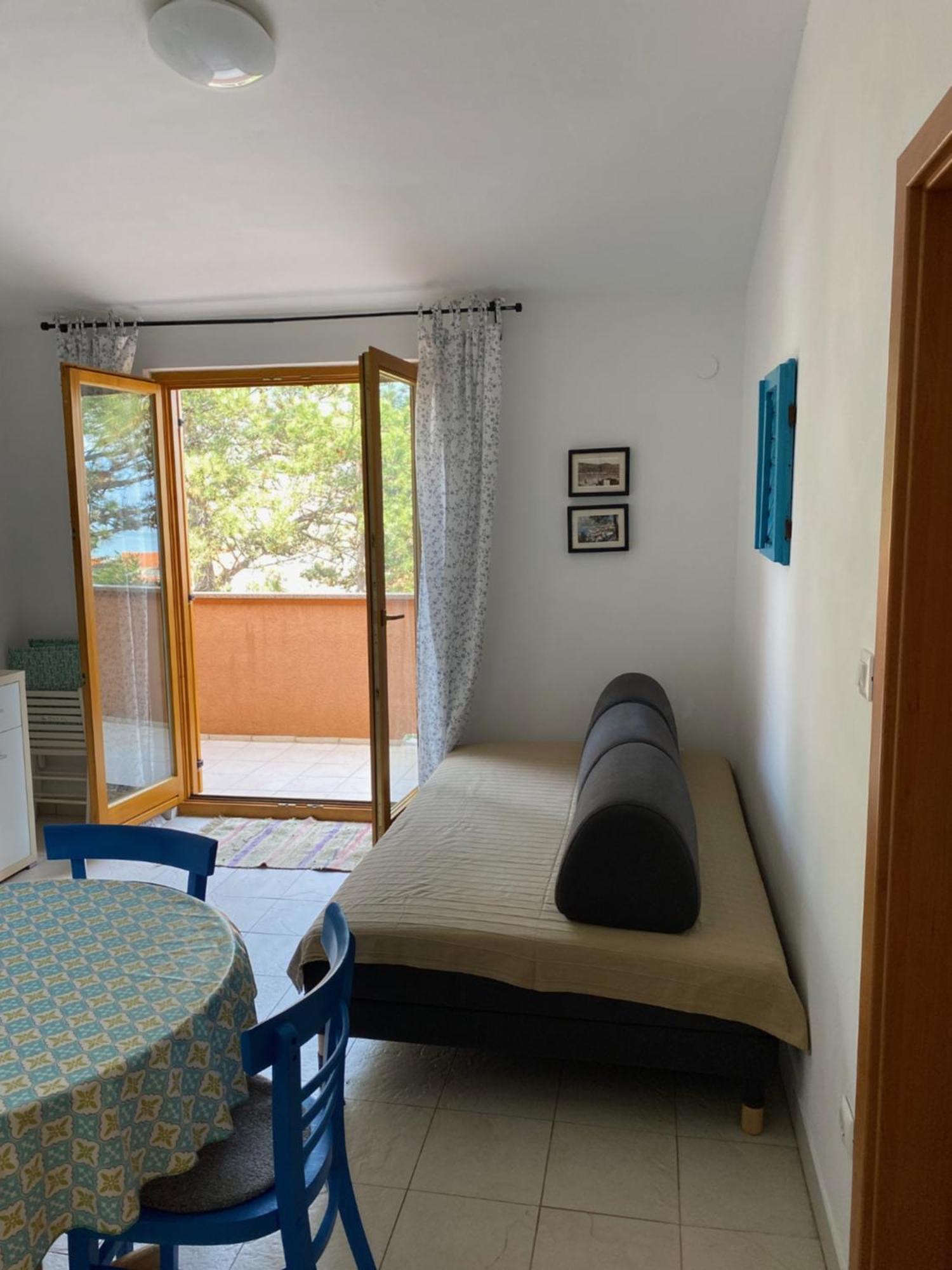 Apartments Lili บัชกา ภายนอก รูปภาพ